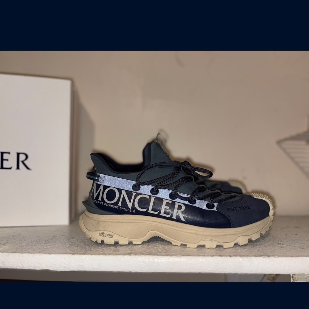 Moncler Shoes - Navy Blue